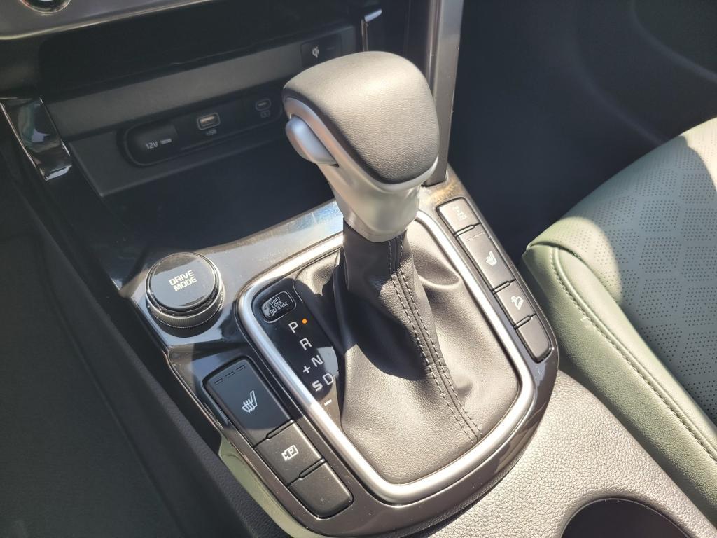 used 2024 Kia Seltos car, priced at $28,354