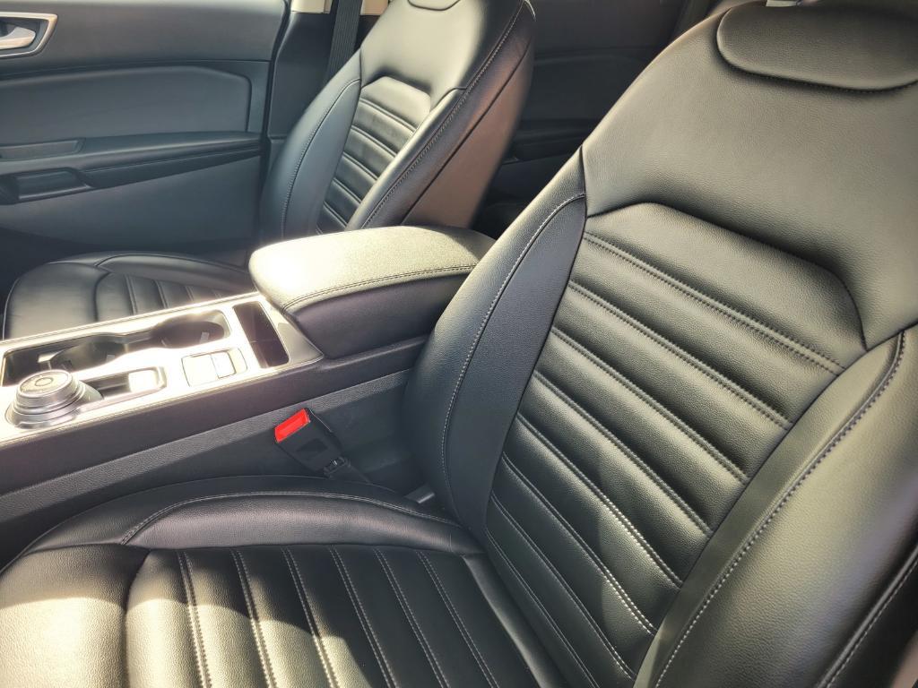 used 2023 Ford Edge car, priced at $22,142