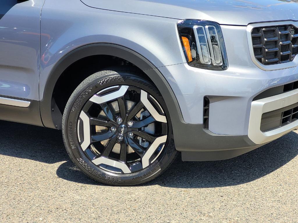 used 2023 Kia Telluride car, priced at $34,727