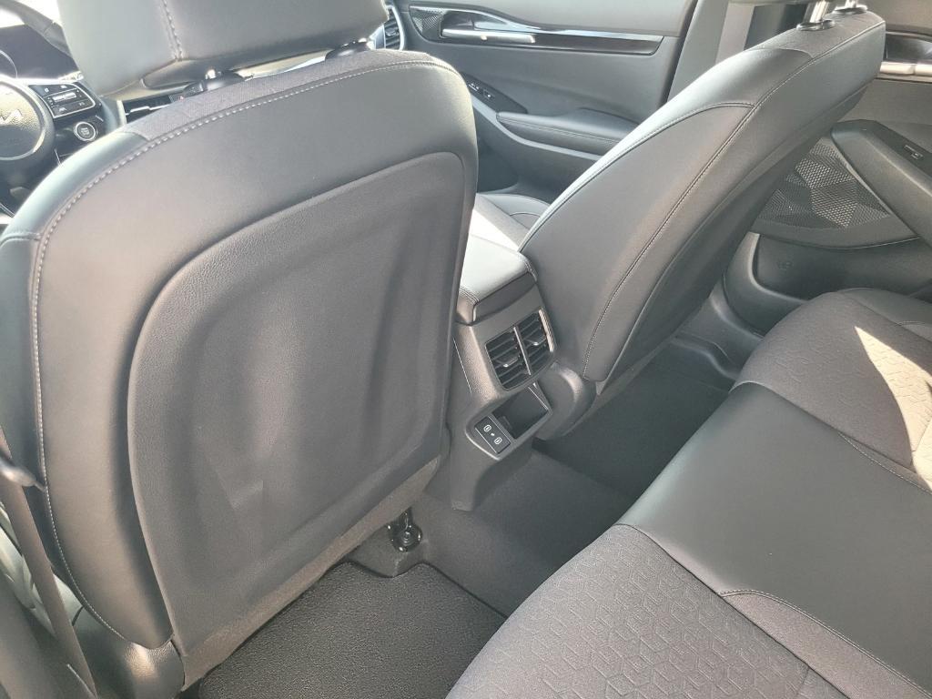 used 2024 Kia Seltos car, priced at $26,171