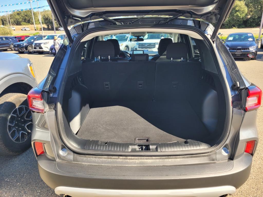 used 2025 Ford Escape car, priced at $30,974