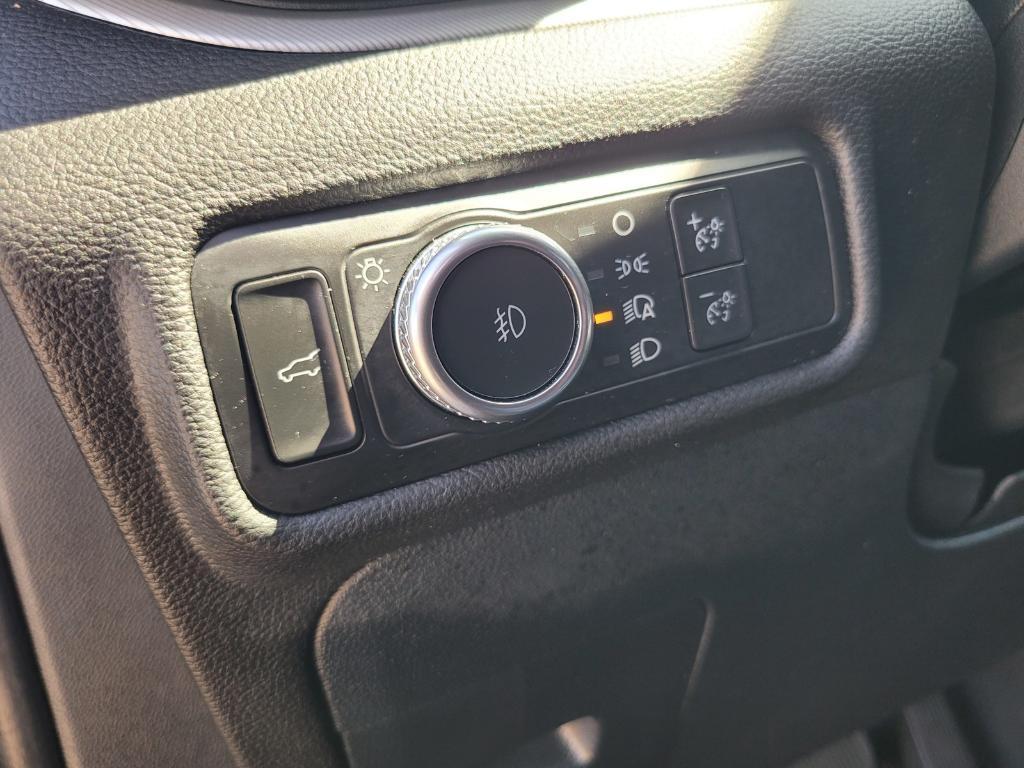 used 2022 Ford Explorer car, priced at $29,278