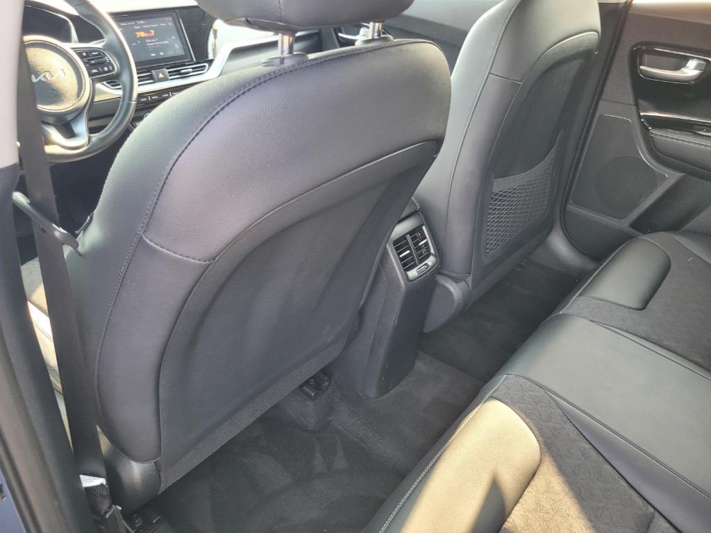 used 2022 Kia Niro Plug-In Hybrid car, priced at $25,803