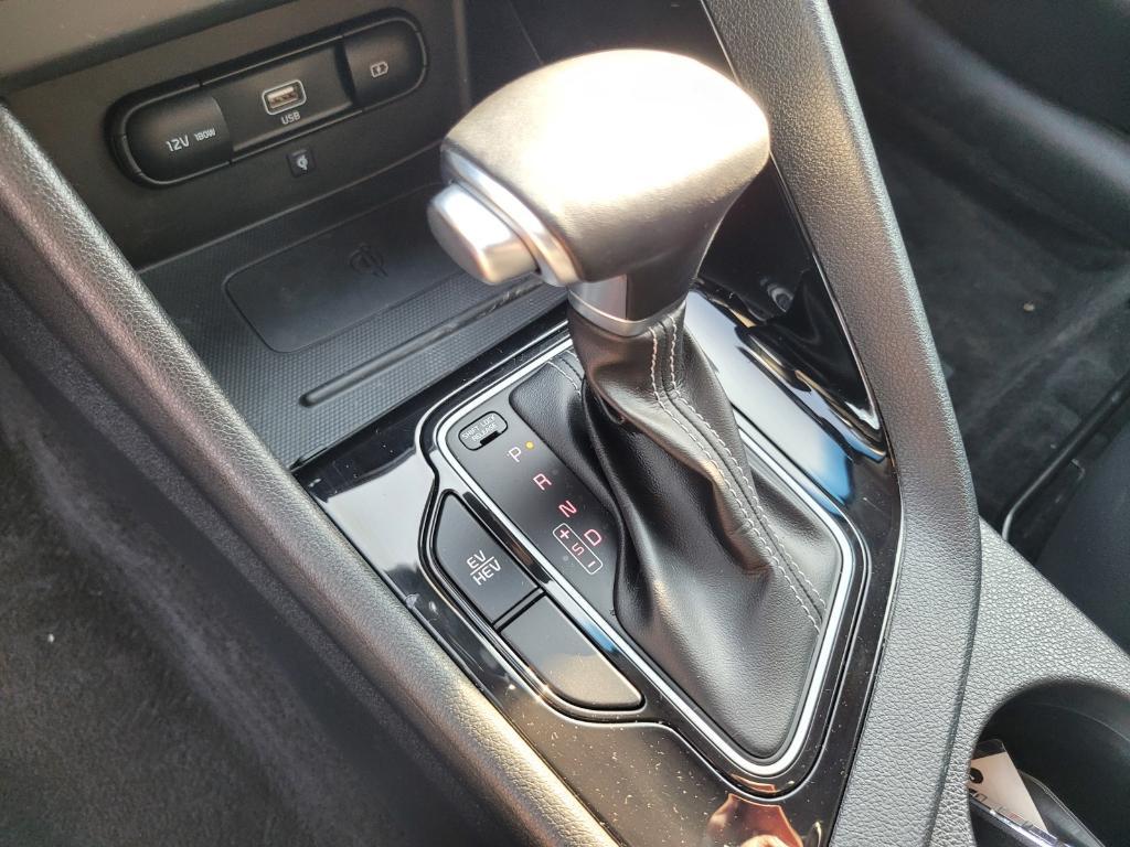 used 2022 Kia Niro Plug-In Hybrid car, priced at $25,803