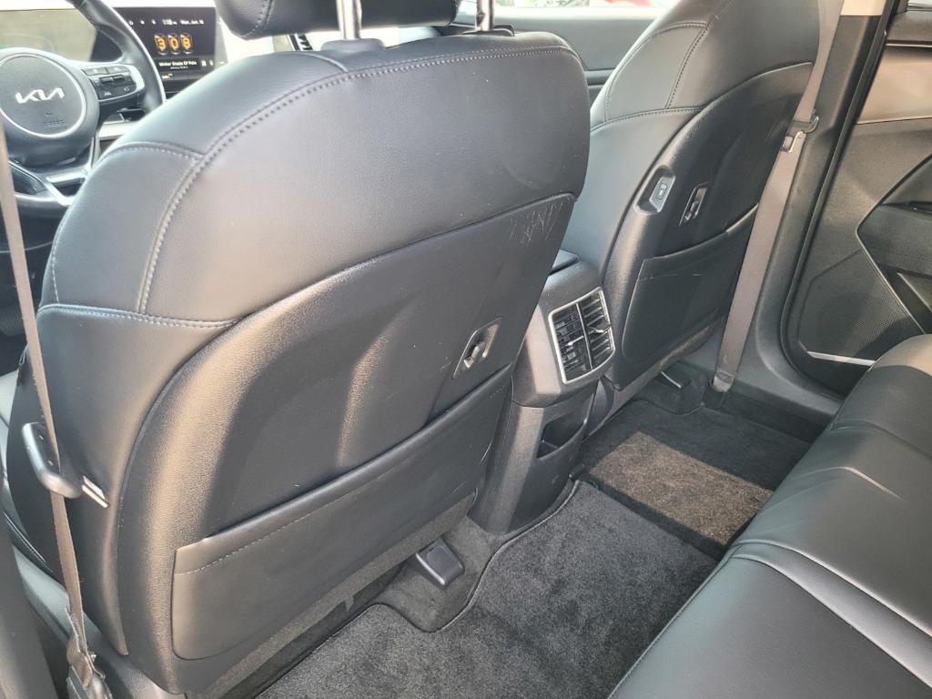 used 2023 Kia Sportage Hybrid car, priced at $29,092