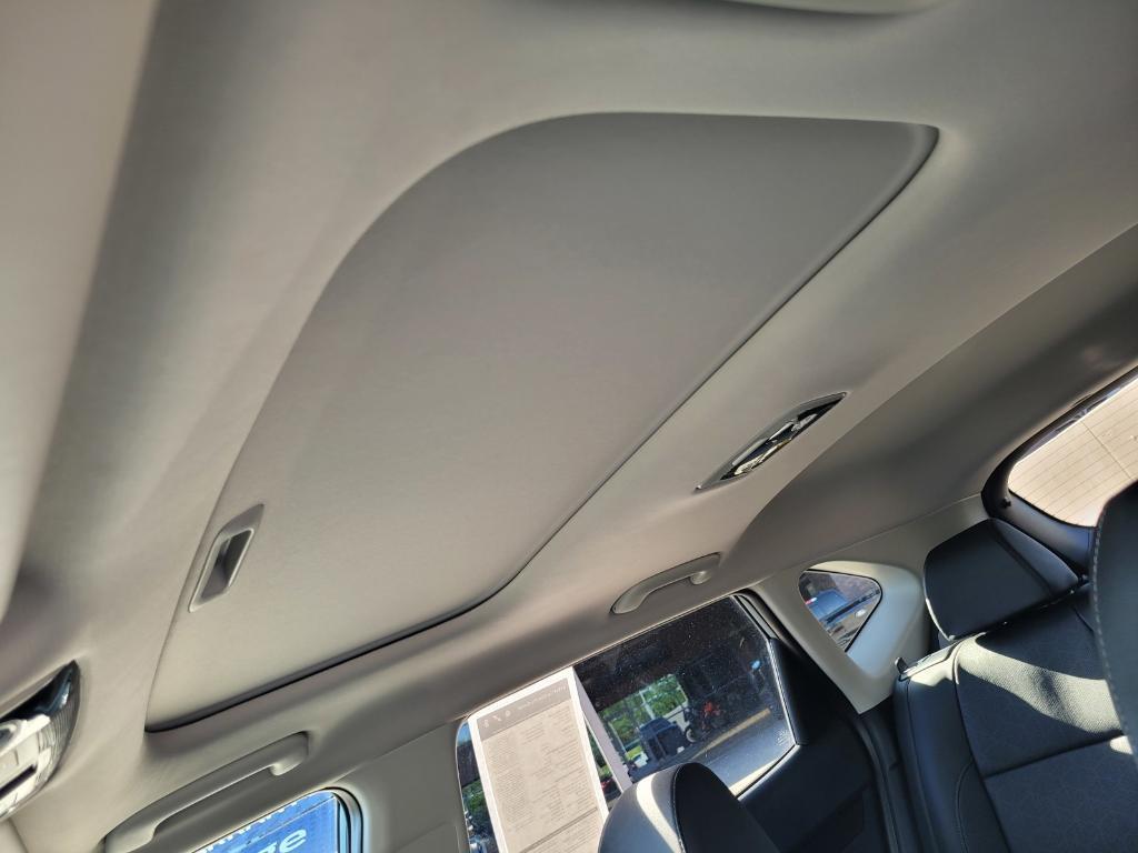 used 2025 Kia Seltos car, priced at $27,632