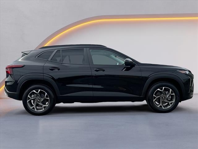 new 2024 Chevrolet Trax car