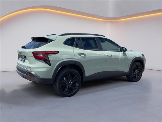 new 2025 Chevrolet Trax car, priced at $27,585