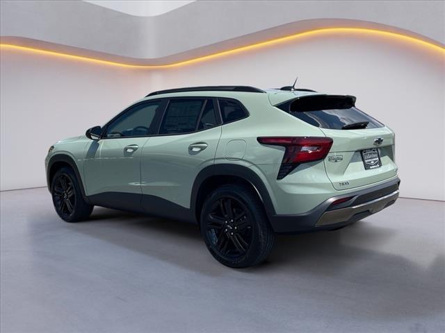 new 2025 Chevrolet Trax car, priced at $27,585