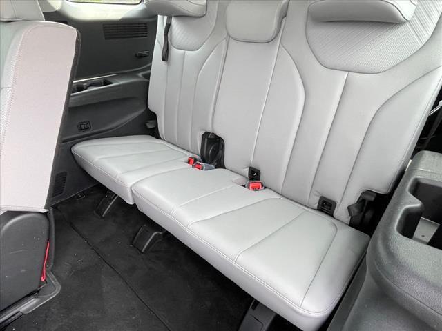 used 2024 Hyundai Palisade car, priced at $38,475