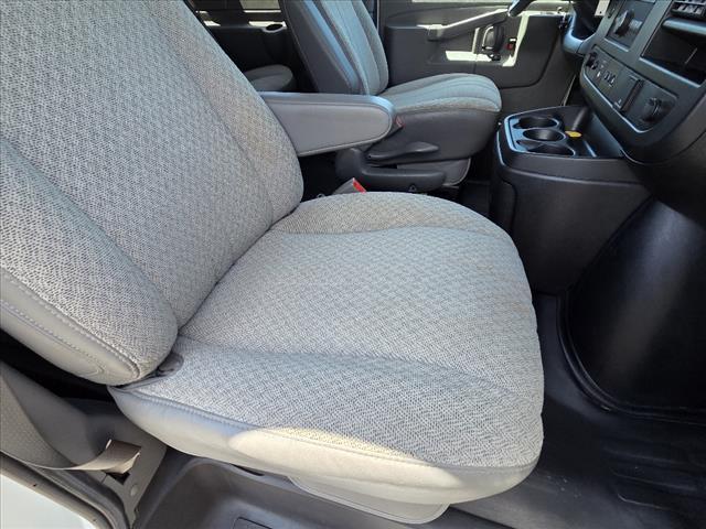 used 2022 Chevrolet Express 3500 car