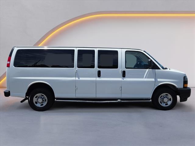 used 2022 Chevrolet Express 3500 car