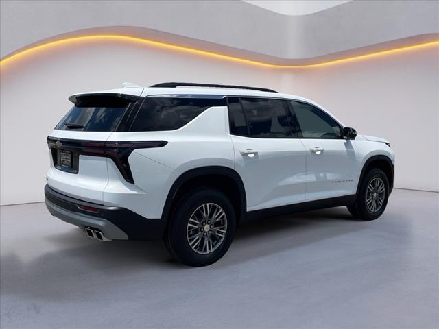 new 2025 Chevrolet Traverse car