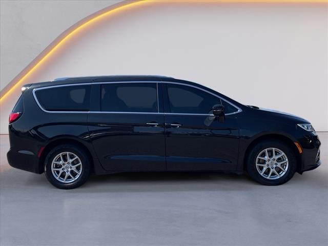 used 2021 Chrysler Pacifica car, priced at $19,961