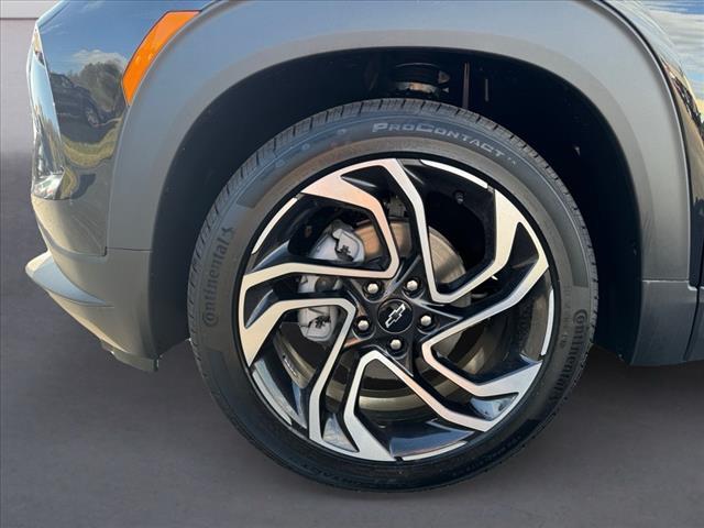 new 2025 Chevrolet TrailBlazer car, priced at $33,075