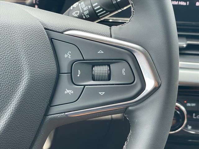 new 2025 Chevrolet Trax car