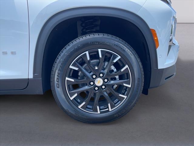 new 2025 Chevrolet Traverse car, priced at $49,130