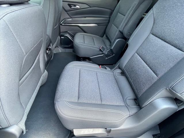 new 2025 Chevrolet Traverse car, priced at $49,130