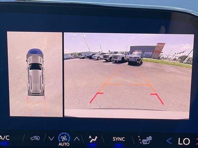 new 2026 Chevrolet Traverse car, priced at $52,020