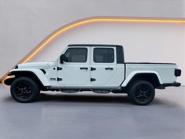 used 2022 Jeep Gladiator car, priced at $33,992