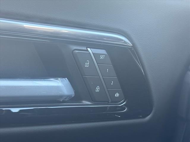 new 2025 Chevrolet Suburban car, priced at $82,590