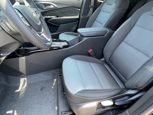 new 2025 Chevrolet Trax car, priced at $25,485