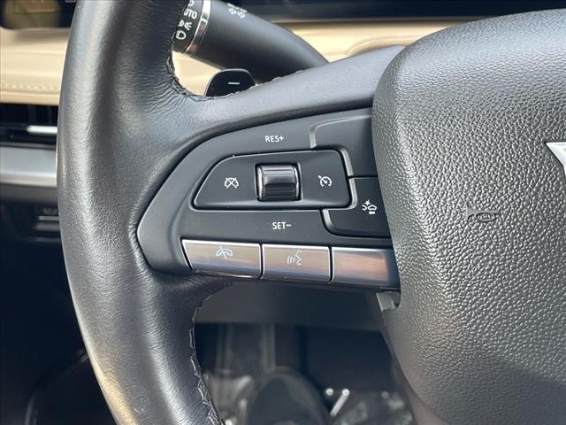 used 2024 Cadillac XT4 car