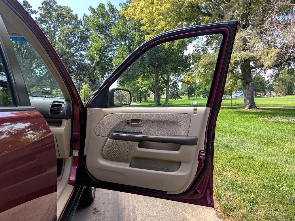 used 2006 Honda CR-V car, priced at $8,995