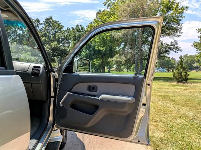 used 2001 Toyota 4Runner car, priced at $11,995