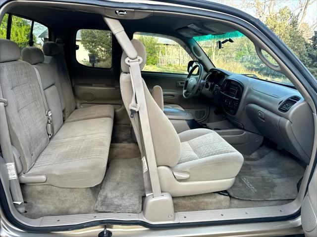used 2006 Toyota Tundra car, priced at $13,995