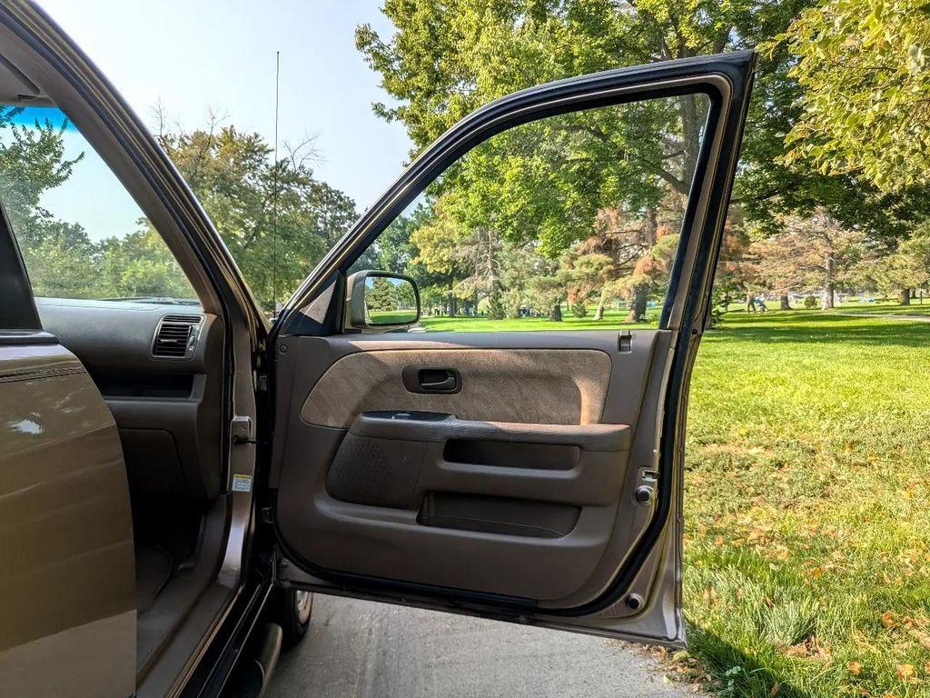 used 2003 Honda CR-V car, priced at $7,995