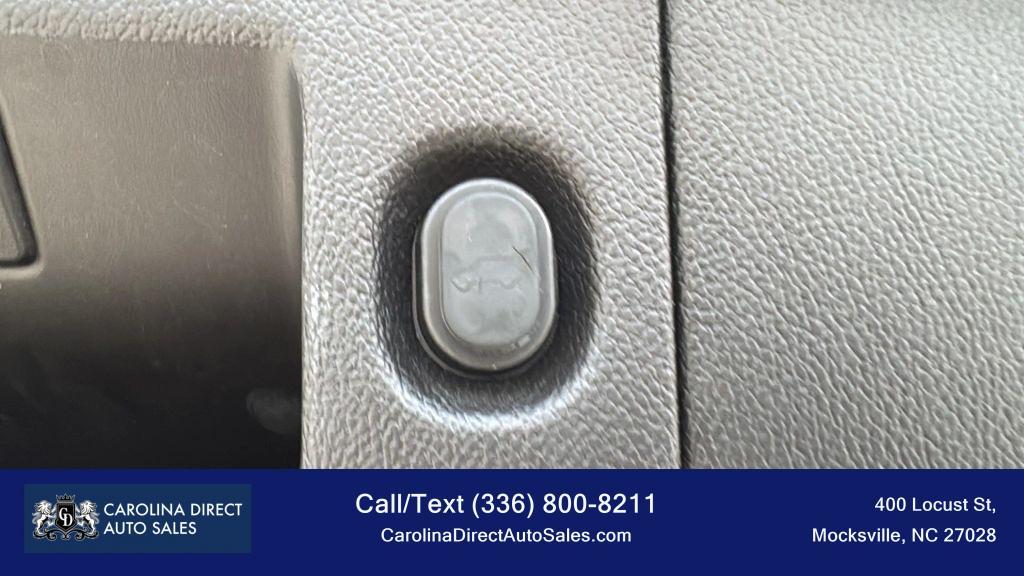 used 2015 Cadillac Escalade ESV car, priced at $19,777