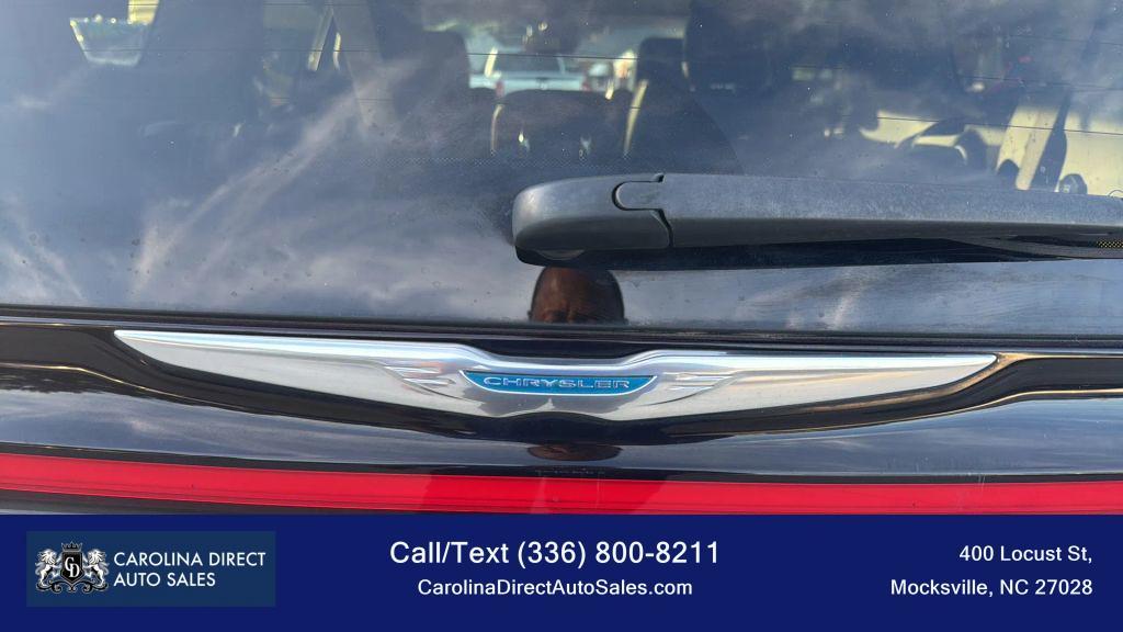 used 2021 Chrysler Pacifica Hybrid car, priced at $23,777