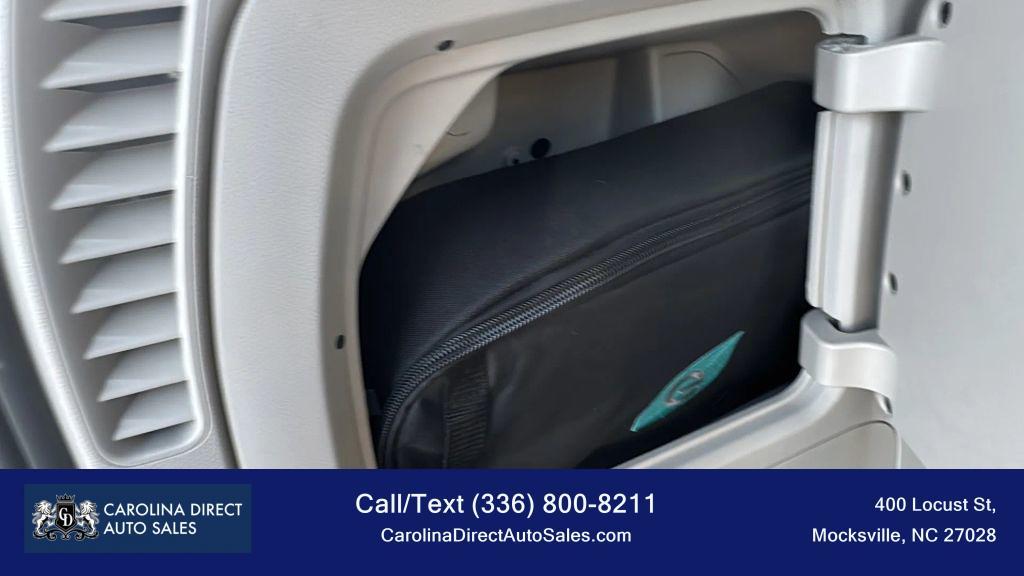 used 2021 Chrysler Pacifica Hybrid car, priced at $23,777