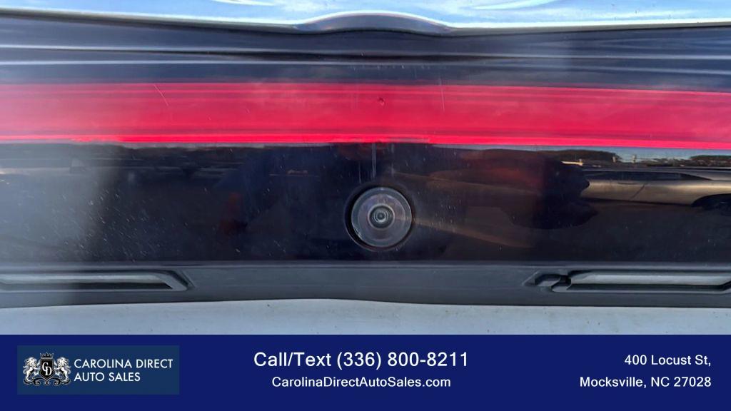 used 2021 Chrysler Pacifica Hybrid car, priced at $23,777