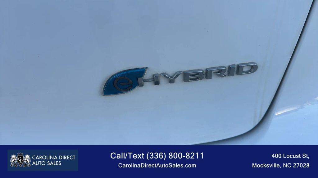 used 2021 Chrysler Pacifica Hybrid car, priced at $23,777