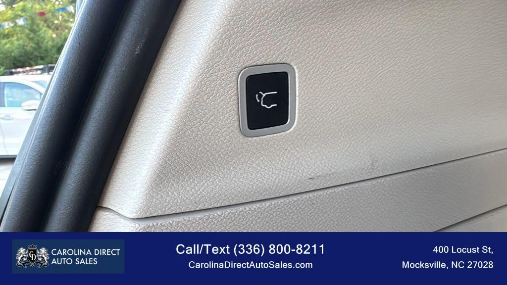 used 2021 Chrysler Pacifica Hybrid car, priced at $24,777