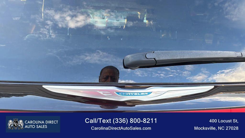 used 2021 Chrysler Pacifica Hybrid car, priced at $24,777