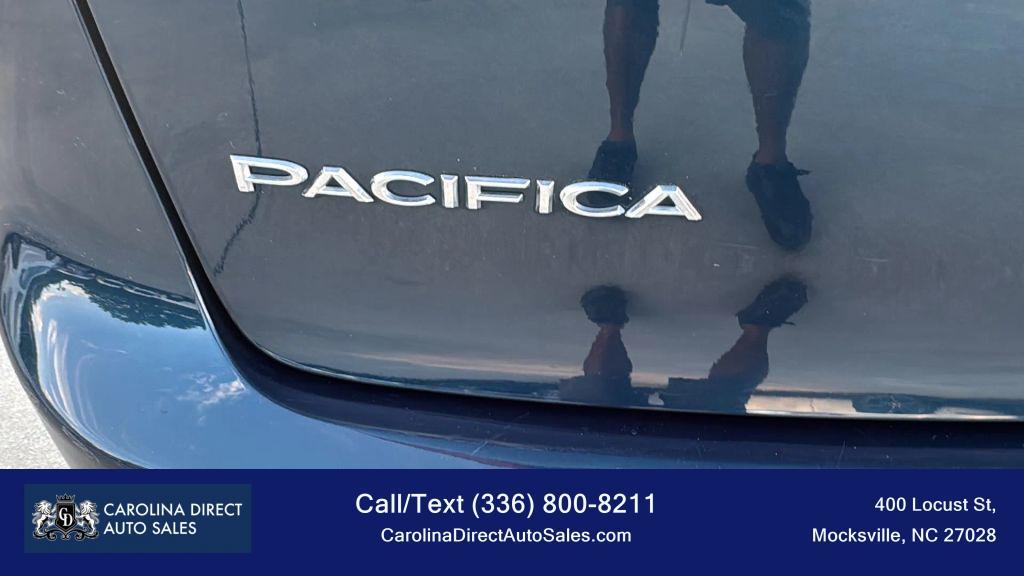 used 2021 Chrysler Pacifica Hybrid car, priced at $24,777