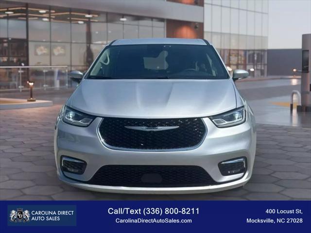 used 2023 Chrysler Pacifica Hybrid car, priced at $22,555