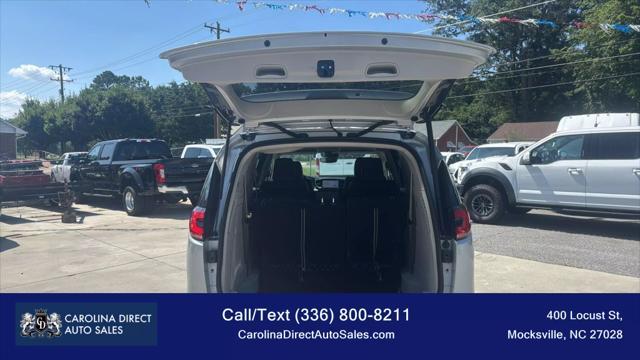 used 2023 Chrysler Pacifica Hybrid car, priced at $22,555