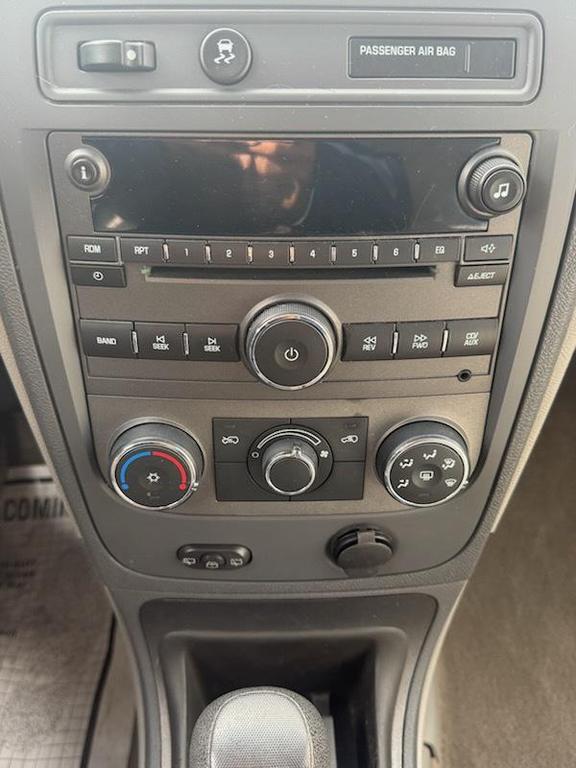 used 2009 Chevrolet HHR car, priced at $3,995