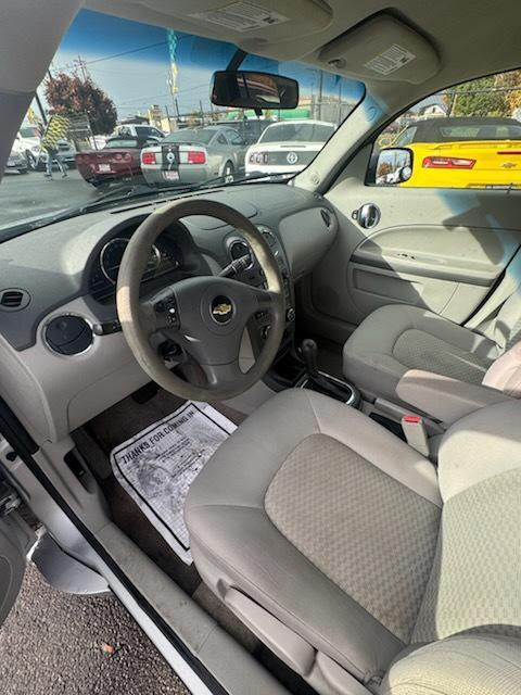 used 2009 Chevrolet HHR car, priced at $3,995