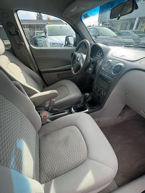 used 2009 Chevrolet HHR car, priced at $3,995