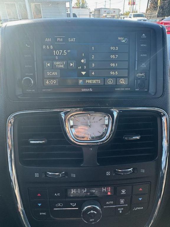 used 2015 Chrysler Town & Country car, priced at $8,995