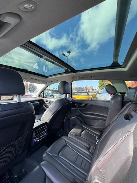 used 2017 Audi Q7 car, priced at $13,995