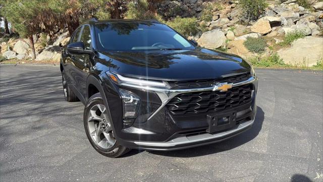 used 2025 Chevrolet Trax car, priced at $19,995