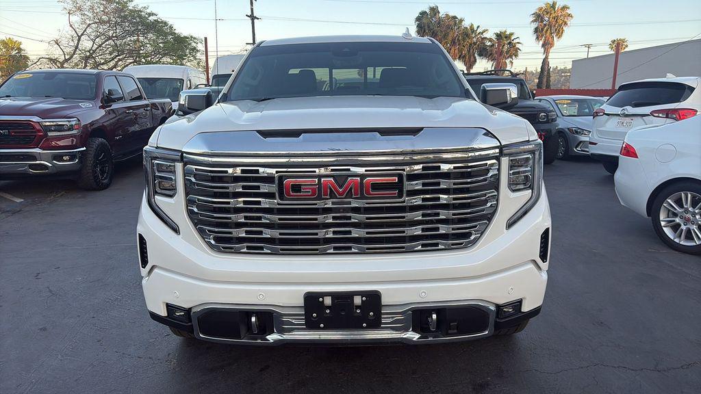 used 2023 GMC Sierra 1500 car, priced at $45,995