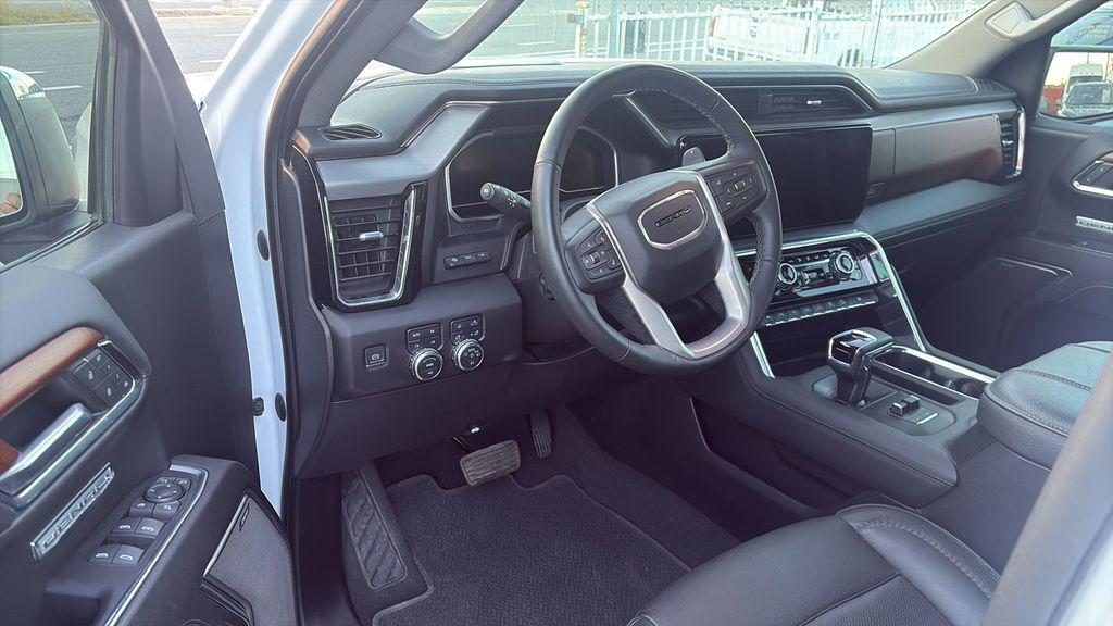 used 2023 GMC Sierra 1500 car, priced at $45,995