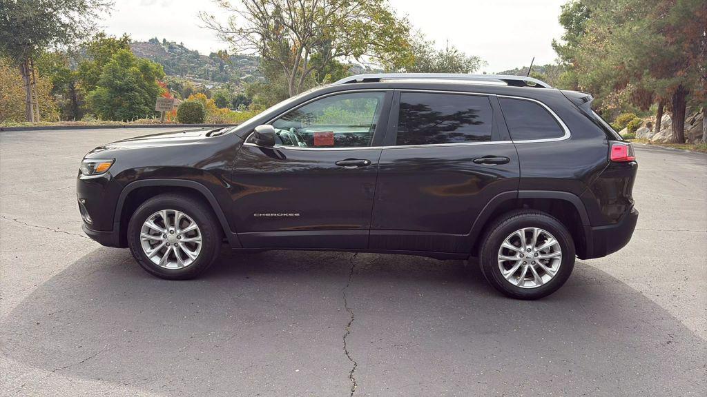 used 2019 Jeep Cherokee car, priced at $11,995